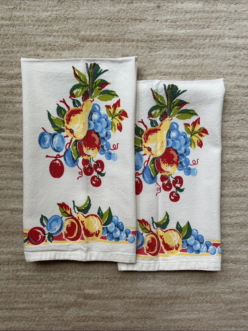 Set of 2 Xochi Vintage-Style Tea Dish towels Fruit 100% Cotton Mid Century